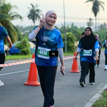 Runner Photo 4402997