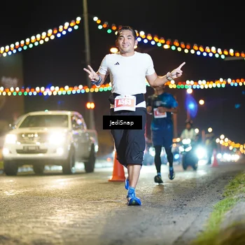 Runner Photo 4403010