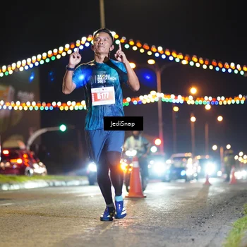 Runner Photo 4403059