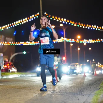 Runner Photo 4403069