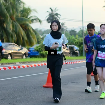 Runner Photo 4403086