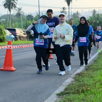 Runner Photo 4403103