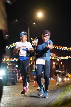 Runner Photo 4403158