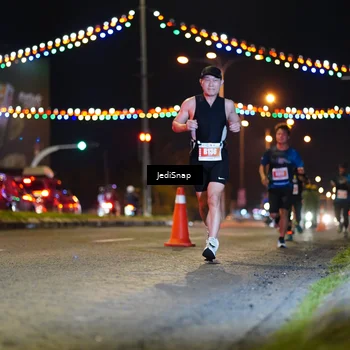 Runner Photo 4403194