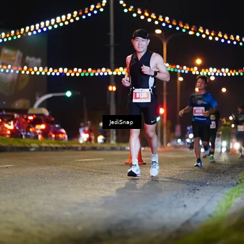 Runner Photo 4403207