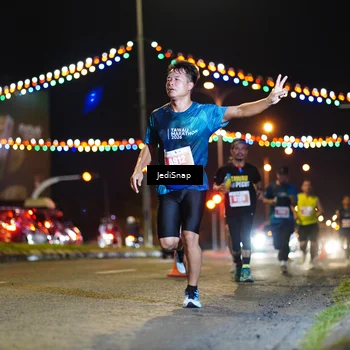 Runner Photo 4403249