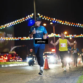 Runner Photo 4403339