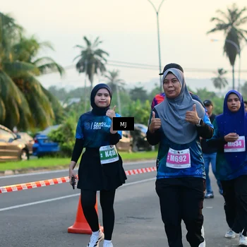 Runner Photo 4403340