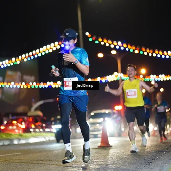 Runner Photo 4403352