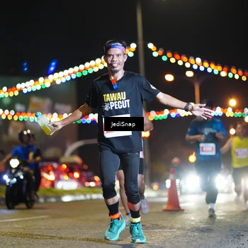 Runner Photo 4403359