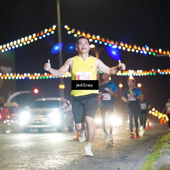Runner Photo 4403372