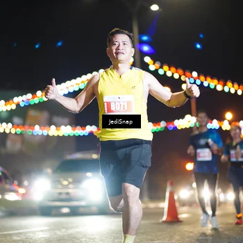 Runner Photo 4403407