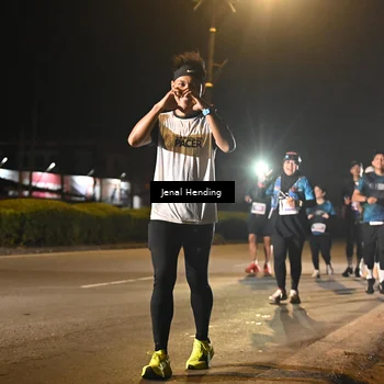 Runner Photo 4403430