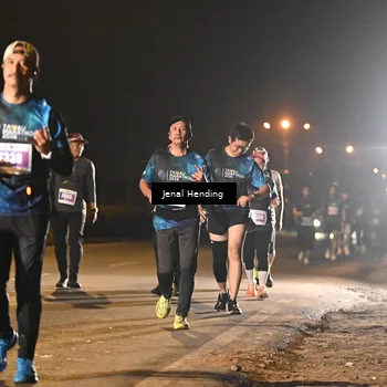Runner Photo 4403455