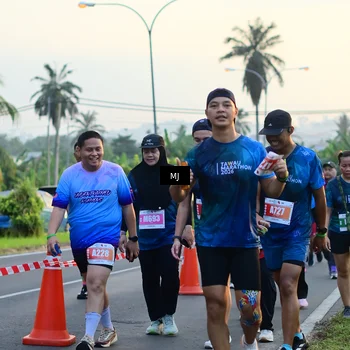 Runner Photo 4403465