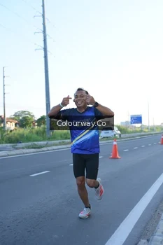 Runner Photo 4403490