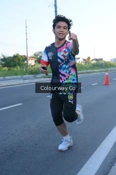 Runner Photo 4403525