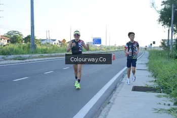 Runner Photo 4403555