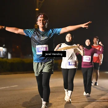 Runner Photo 4403559