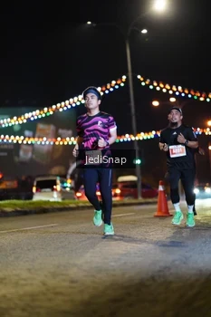 Runner Photo 4403591