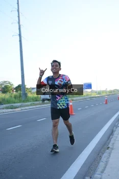 Runner Photo 4403610