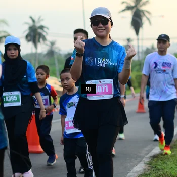 Runner Photo 4403612