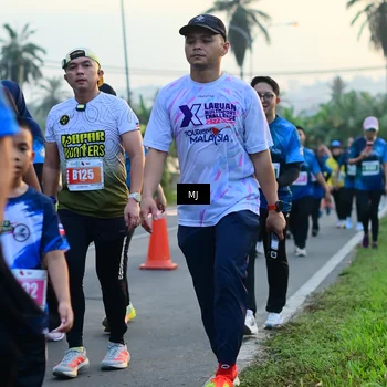 Runner Photo 4403616