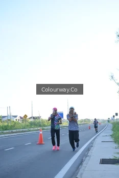 Runner Photo 4403618