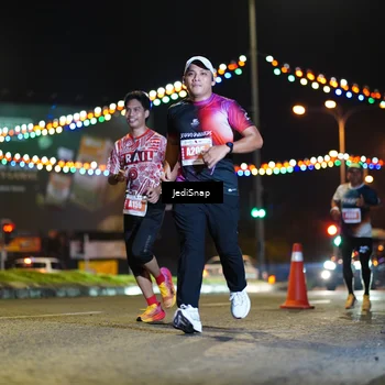 Runner Photo 4403656