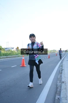 Runner Photo 4403666