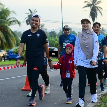 Runner Photo 4403677