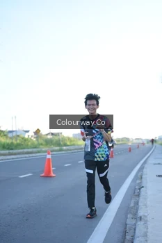 Runner Photo 4403681