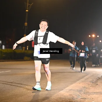Runner Photo 4403705