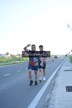 Runner Photo 4403730