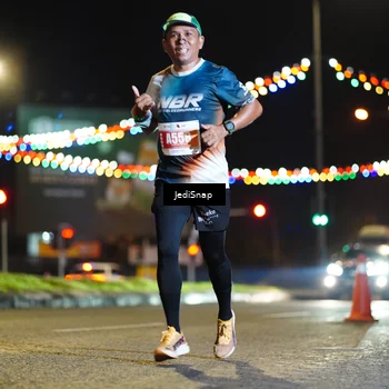 Runner Photo 4403738