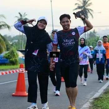 Runner Photo 4403743