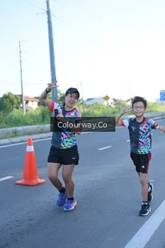 Runner Photo 4403775