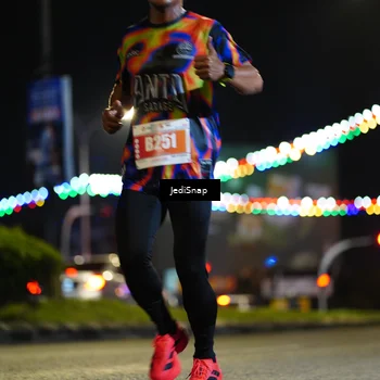 Runner Photo 4403776