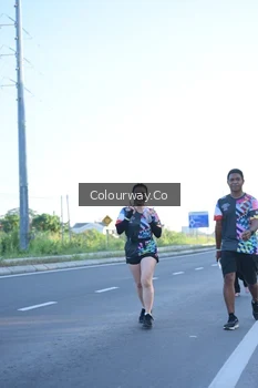 Runner Photo 4403794