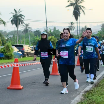 Runner Photo 4403843