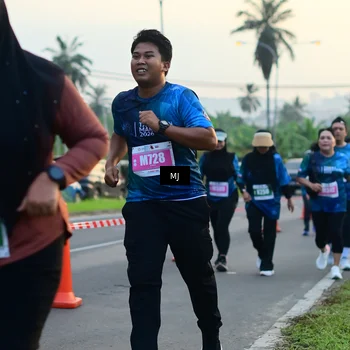 Runner Photo 4403868
