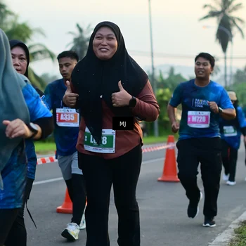 Runner Photo 4403873
