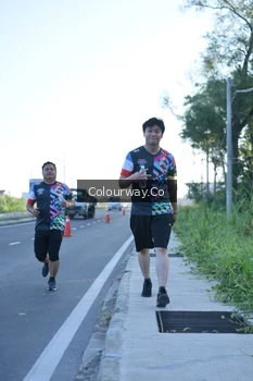 Runner Photo 4403973