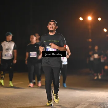 Runner Photo 4403983