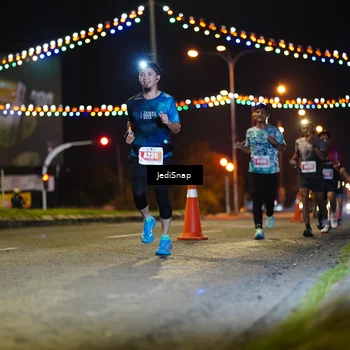 Runner Photo 4404012
