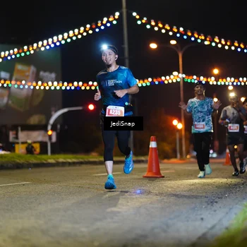 Runner Photo 4404015