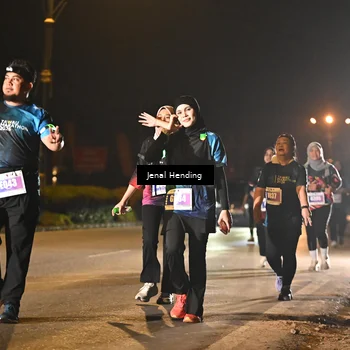 Runner Photo 4404030
