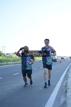 Runner Photo 4404077