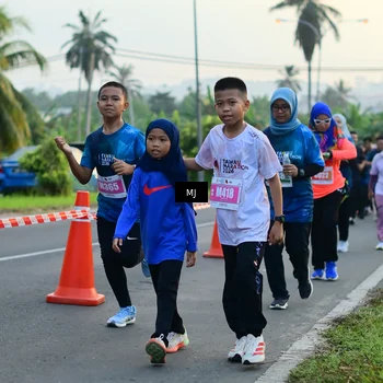Runner Photo 4404085