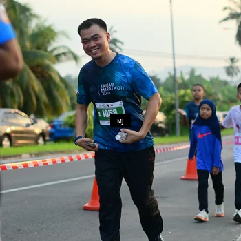Runner Photo 4404134